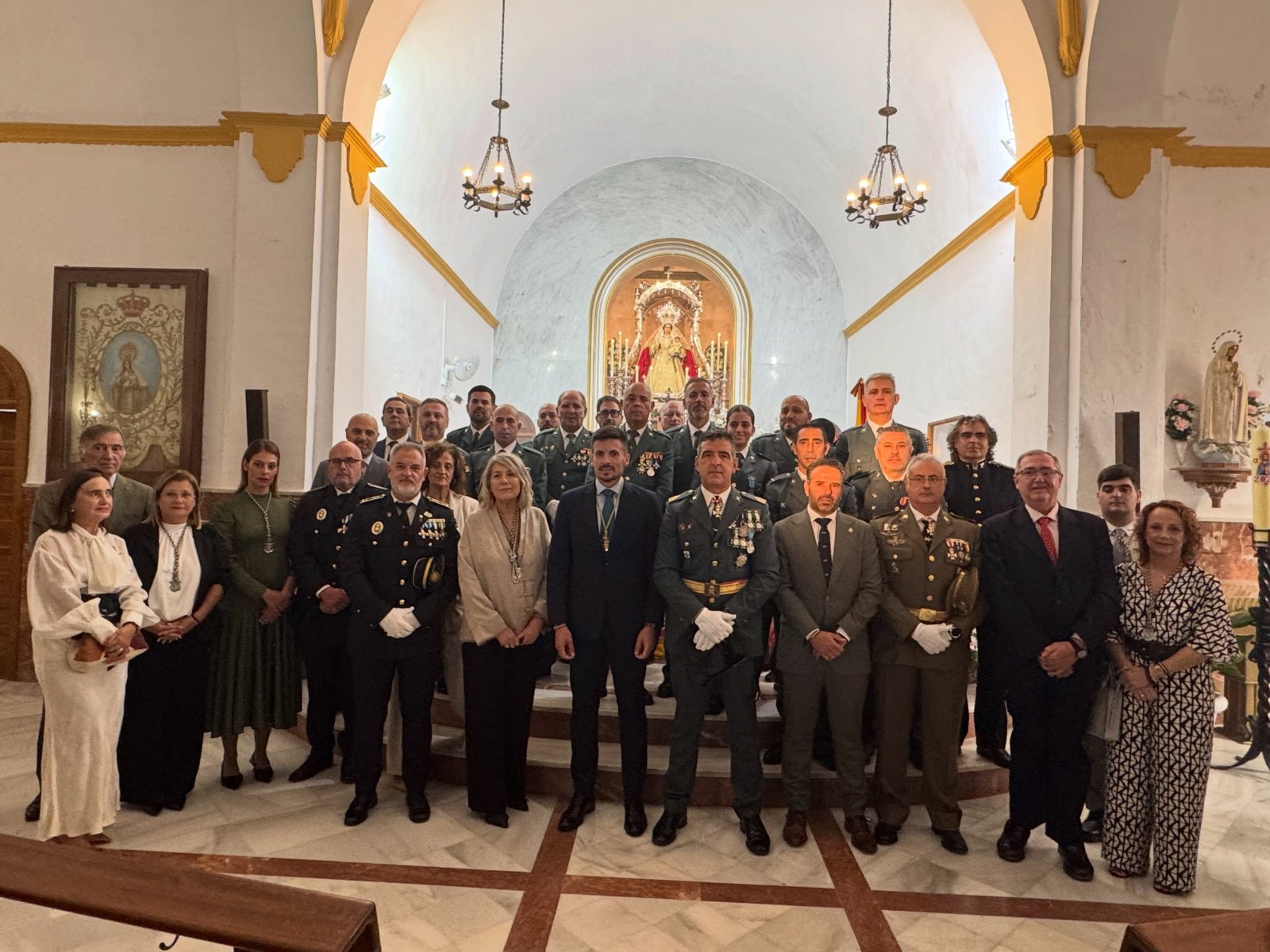 Imagen de la noticia: Aljaraque homenajea a la Guardia Civil en el Día de la Virgen del Pilar
